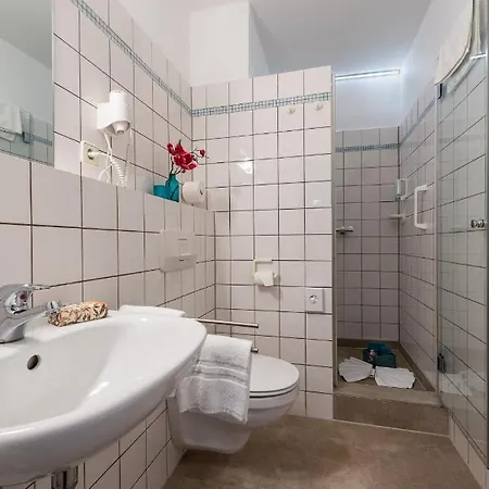 Nibelungen Hof Ксантен