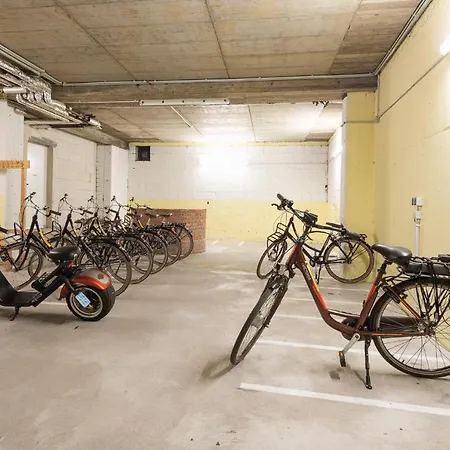 Nibelungen Hof Отель