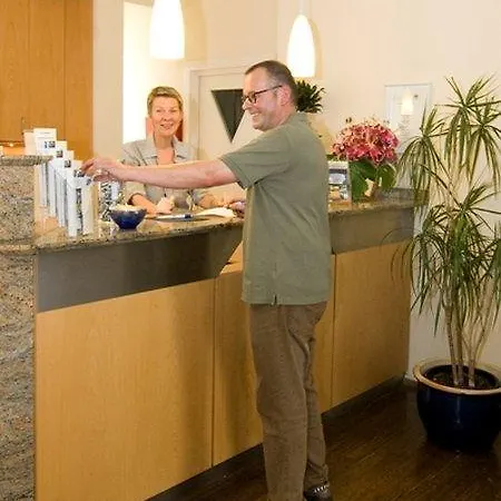 Nibelungen Hof Hotel 3*