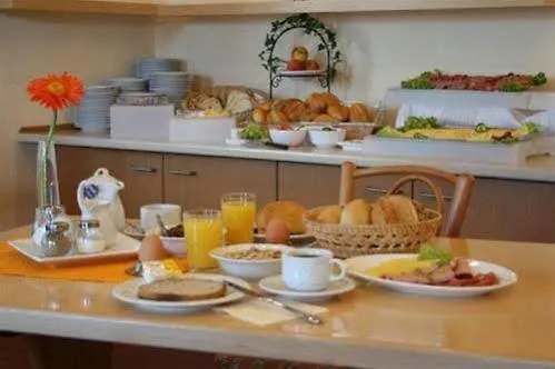 호텔 Nibelungen Hof